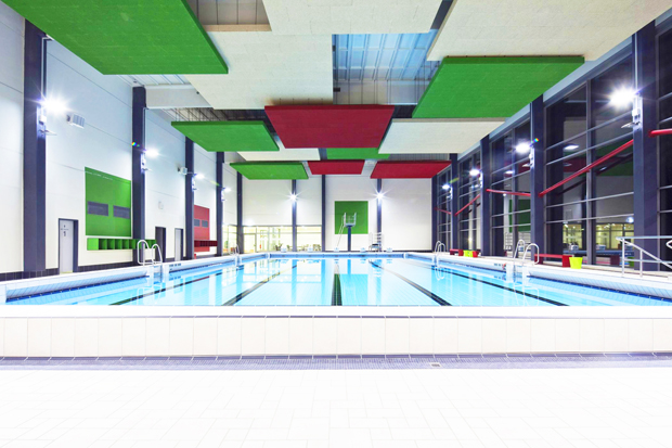 Piscina Temperada del Colegio Nido de Aguilas