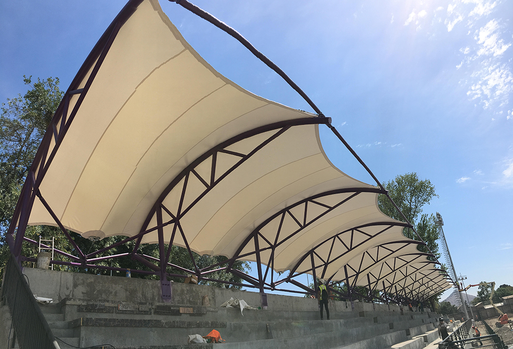 tensoestructura, Estadio Conchal&iacute; - Domos